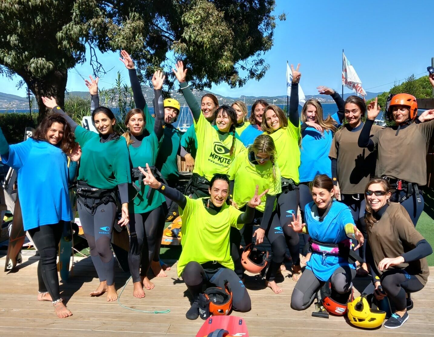stage kitesurf ou wingfoil enfant ou ado à Hyères