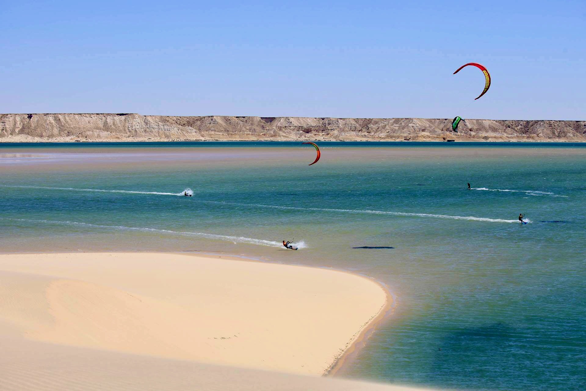 2.Dakhla dakhla kitespot